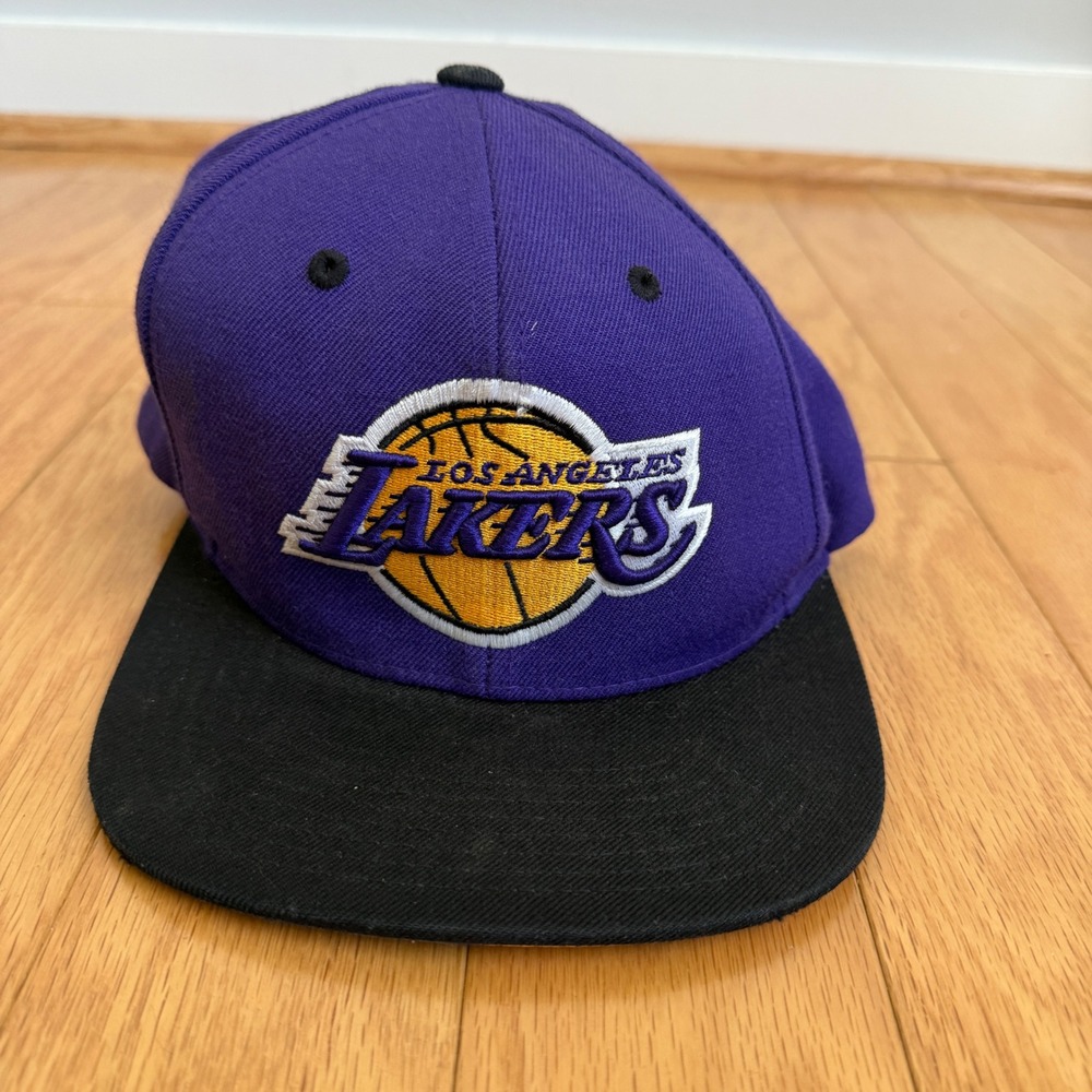 Mitchell & Ness Los Angeles‎ Lakers NBA Snapback Hat Purple Black